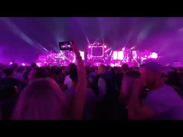 3D 180°  Tomorrowland VR 15Y TML W2  Mainstage Sunday