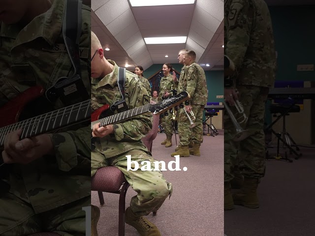 Yes, South Dakota Army National Guard has a band.