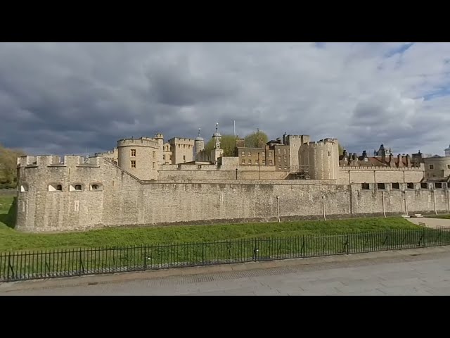 Tower of London - Legge's Mount VR180