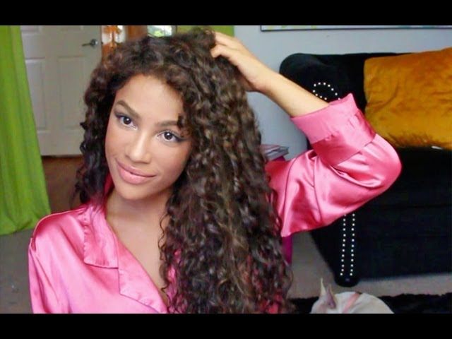 How to Style Curly Hair!  (Curly hair routine)