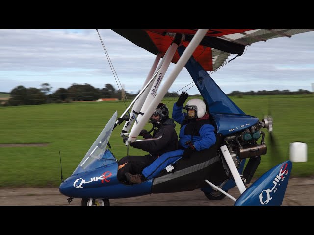 My first Microlight flight. 360°. Take-off.