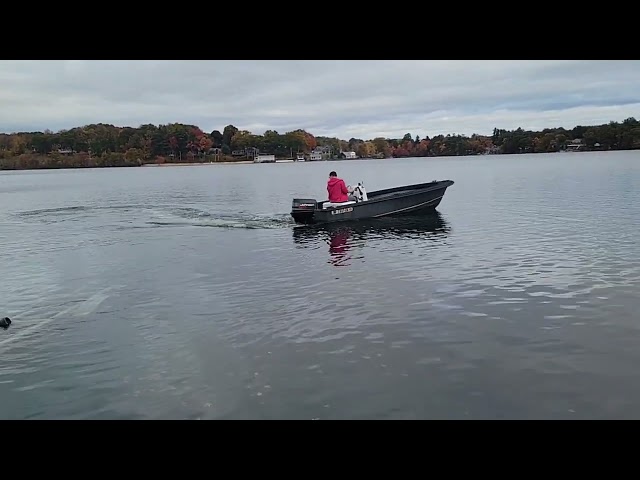 Closing out the season on Lake Whalom Lunenburg Mass with the cove boat