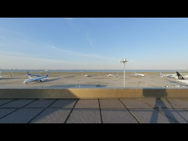 Insta360 EVO VR180 Haneda Airport Terminal 2 Time-lapse 1sec