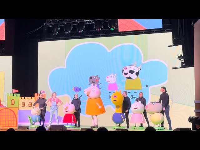 Peppa Pig Live Show- Sing Along Party- Full Show- Part I- Anaheim, California