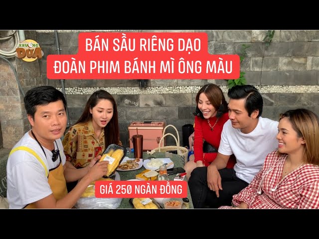 Diễn viên Bánh Mì Ông Màu mừng rỡ tưởng Khương Dừa mời sầu riêng, ai dè mang ra để bán!!!