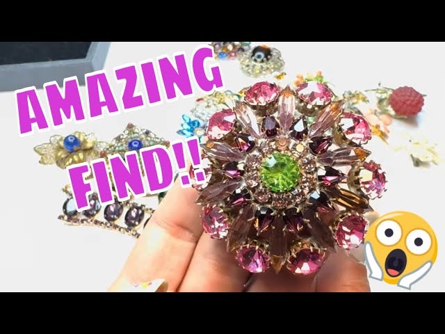 This Small Vintage Jewelry Haul Packs A BIG PUNCH!  Antique and Vintage Brooch BLING!