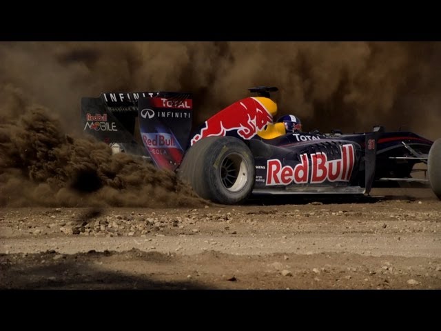 Formula 1 comes to America! - Red Bull Racing takes first lap in Texas