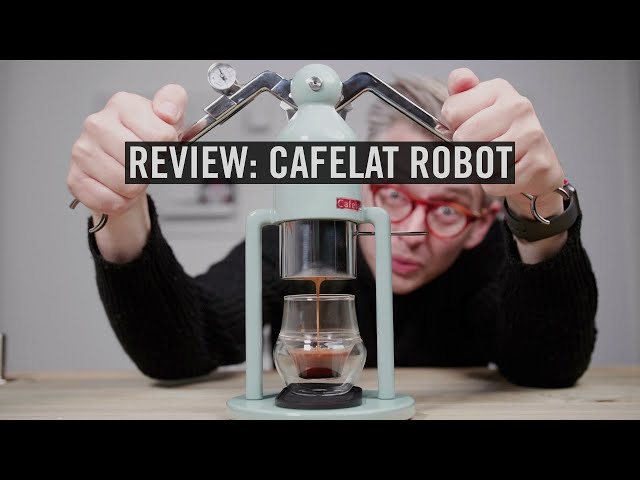 First Look Review: Cafelat Robot