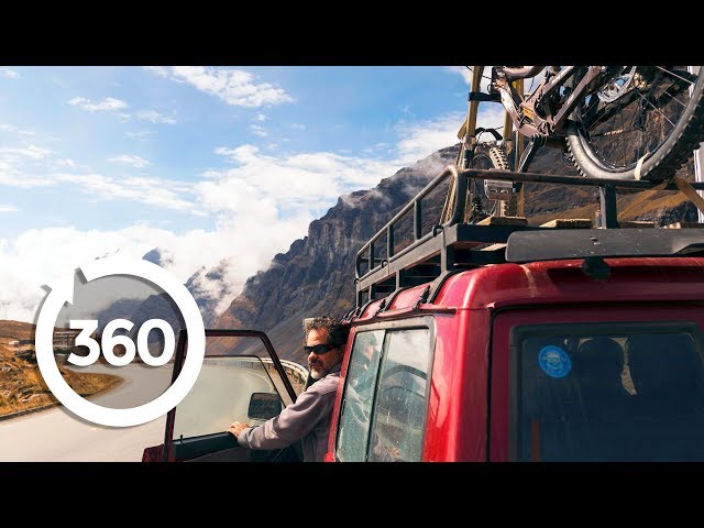 Bike Down a Deadly Road | La Paz, Bolivia 360 VR Video | Discovery TRVLR