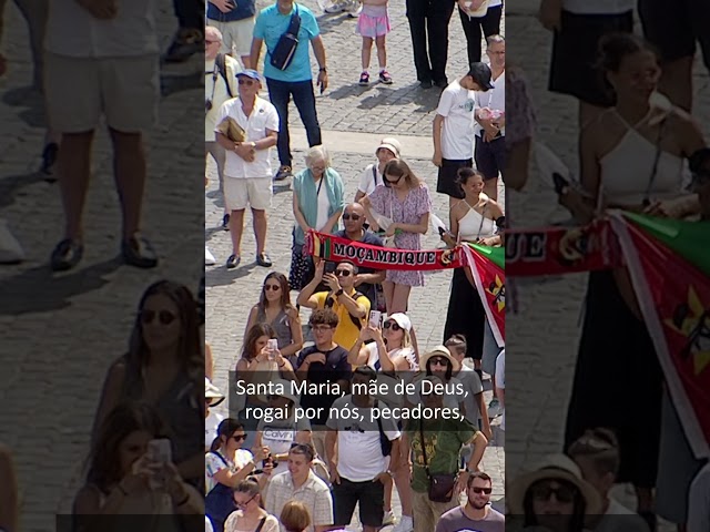 Oração do #Angelus com o Papa Francisco! #oração #papafrancisco #nossasenhora #maria #vaticano