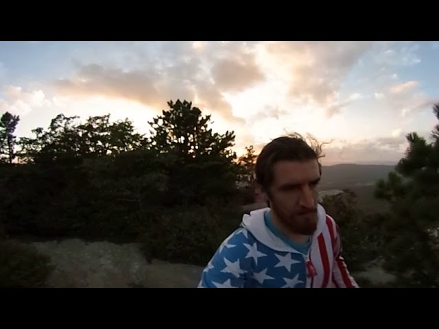 Hiking at McAfees Knob near Roanoke Virginia in 360