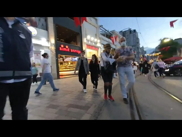 Walking Tour 3D VR 180 Beyoğlu Taksim İstanbul