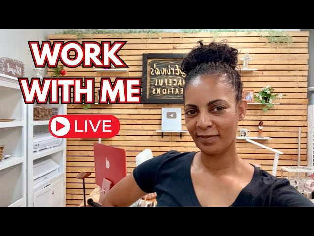 Work With Me Live! Custom Door Hangers and Product Unboxings