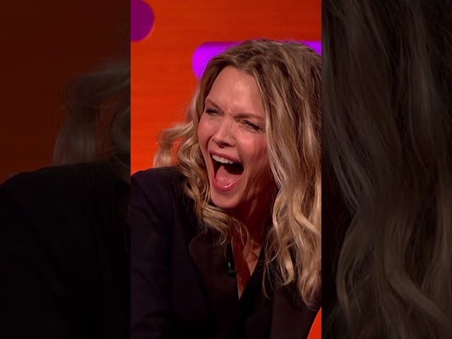 #MichellePfeiffer is too pure for this world 😇 #grahamnorton #thegrahamnortonshow