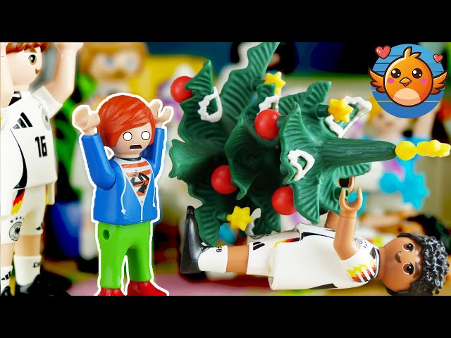 Playmobil Familie Vogel: CHAOS mit dem Weihnachtsbaum!🎄⚽WIRTZ & MUSIALA in der Luxusvilla!