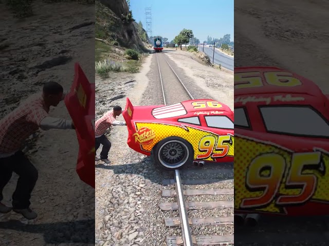 GTA V: FRANKLIN SAVING LIGHTNING MCQUEEN FROM THOMAS THE TRAIN #shorts