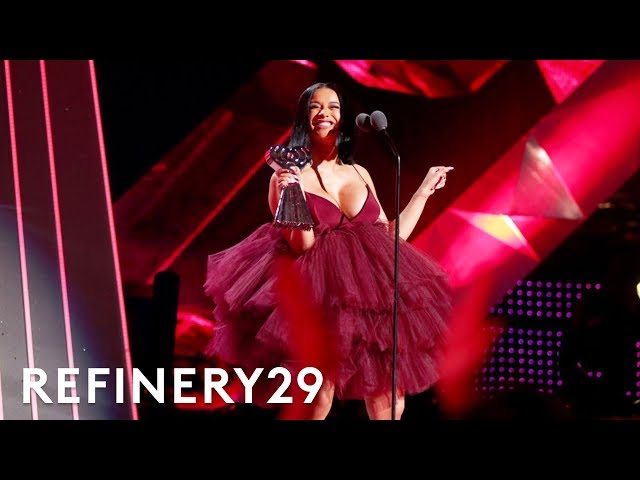 We Talk Cardi B's Pregnancy Rumors, Rihanna On Snapchat & Netflix | The Mention | Refinery29