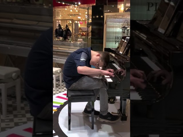 Watch till the end! This is harder to play than it looks! @thedubaimall