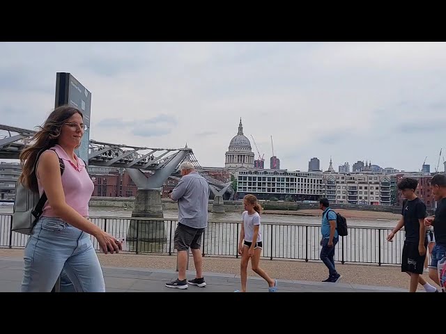 The Best London Walking Tour, Thames River Bank, Millennium Bridge, Globe Theater, London Bridge