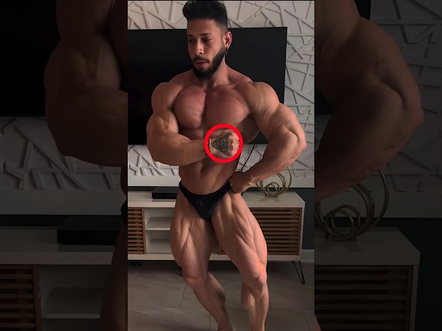 Ramon dino insane physique!!