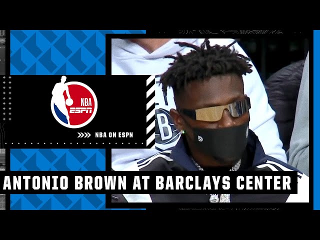 Antonio Brown pulled up to the Grizzlies-Nets game 👀 | ESPN