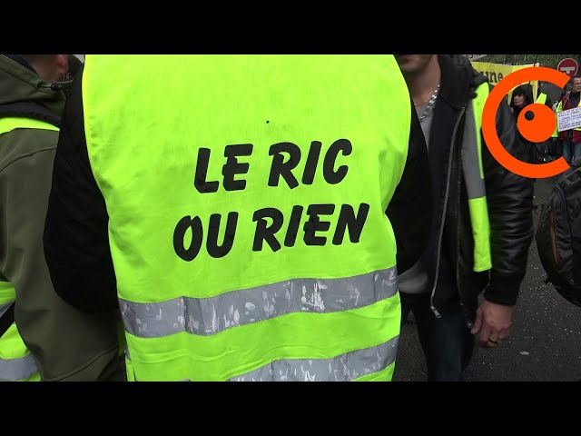 Gilets Jaunes Acte 26 : forte pluie, faible mobilisation (11 mai 2018, Paris)