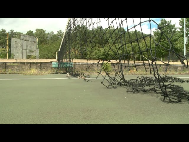 11Alive Archives | Raw video of abandoned 1996 Olympic tennis center