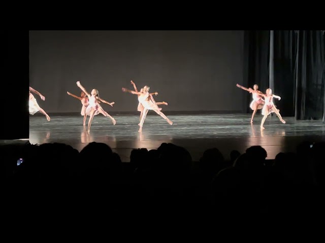 Inspire 2 Dance (i2D) performing Angel by Halle Bailey