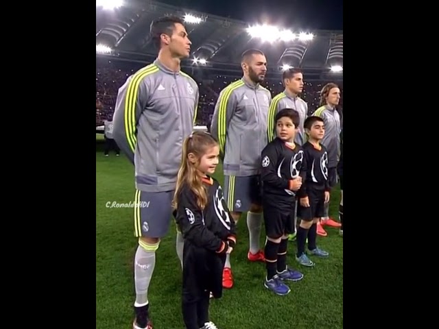 @cristiano ronaldo with kids ♥️ #cr7 #cristiano #cronaldohdi