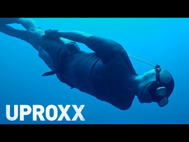 Go Underwater In 360-Degrees With This World Record Holding Freediver