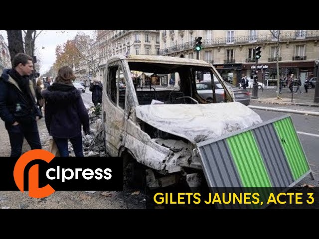 Gilets jaunes :  les dégâts à Paris après les violences (2 décembre 2018, Paris)