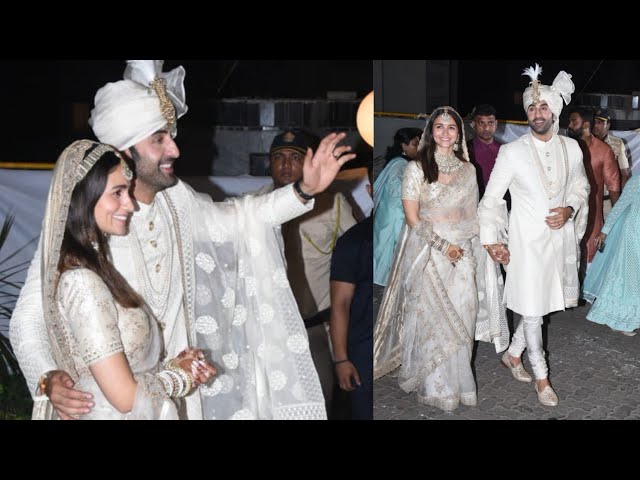 Newly Married Couple Ranbir Kapoor & Alia Bhatt Arrived For Photo opp 😍💕📸