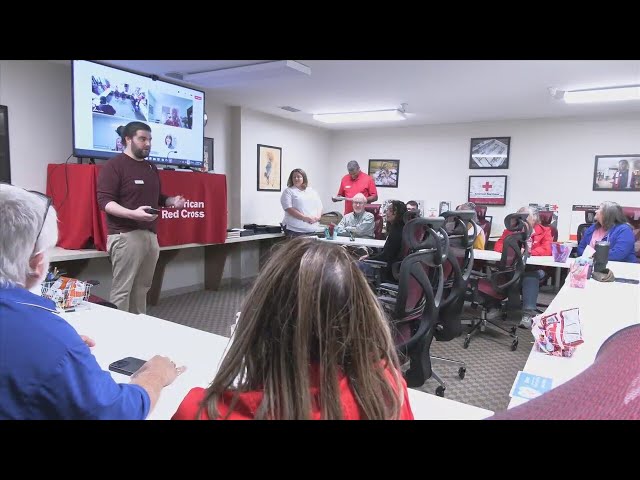 Red Cross presents Volunteer of the Year award