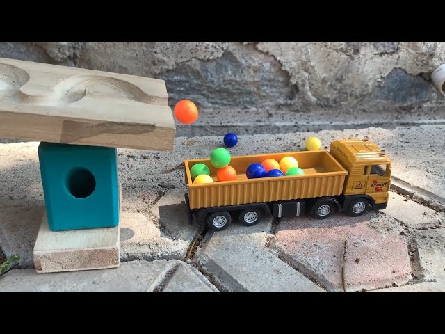 Marble Run Race ☆ HABA Slope & Retro Makita Truck, Excavator, Garbage Truck, Dump Truck, Ambulances