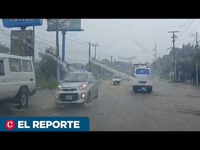 Lluvias causan caos y daños en varias zonas de Managua