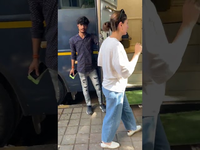 Kareena snapped in Mumbai today | Kareena Kapoor Viral Video | Viral VIdeo | Shorts |