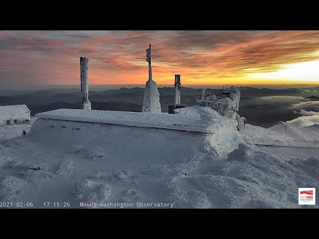 LIVE: Mount Washington Observatory Tower Cam