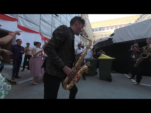 Vienna Lifeball 2019 backstage in 180VR