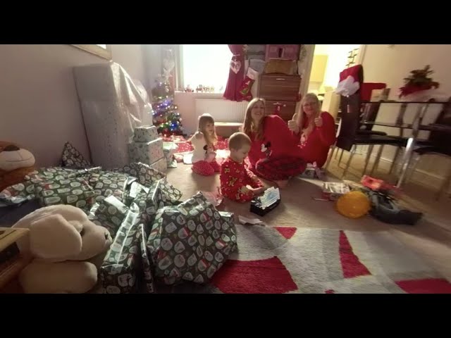 360 VR - Christmas Morning 2021