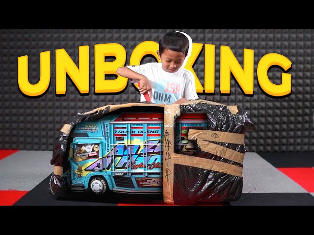 Unboxing Miniatur Truk Oleng Full Modifikasi Super Keren dari @RAMAJOES