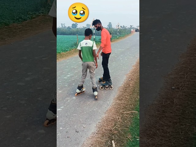 🥹🥹😭😭Emotional skating and public reaction #skatergirlreaction #rollerskater #girlsreactionskating