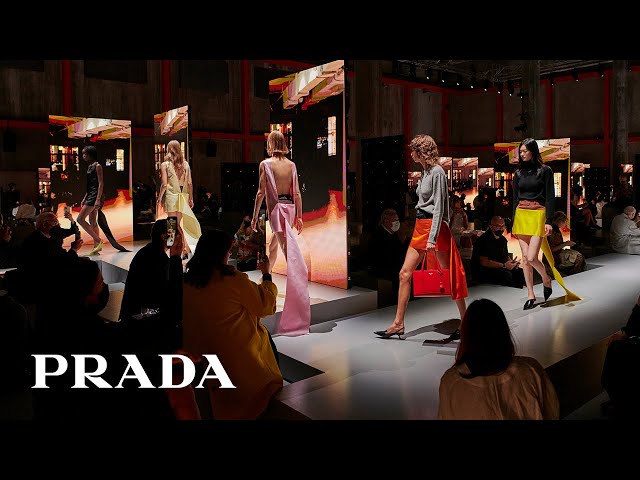 Prada VR Spring /Summer 2022 Womenswear Show