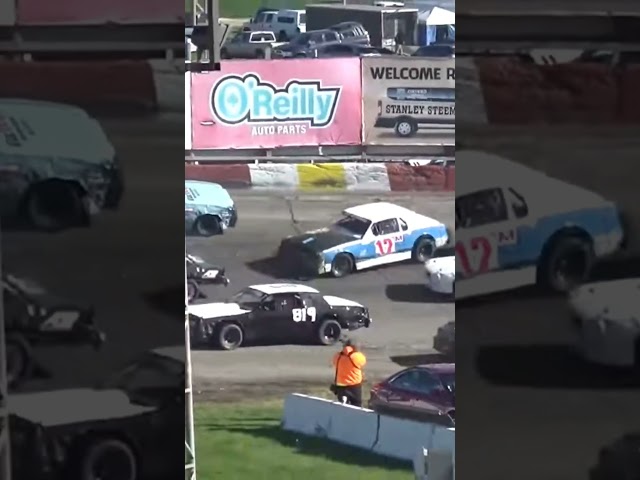 Wreck reel highlight from the 2023 Bahama Brackets at Rockford Speedway.