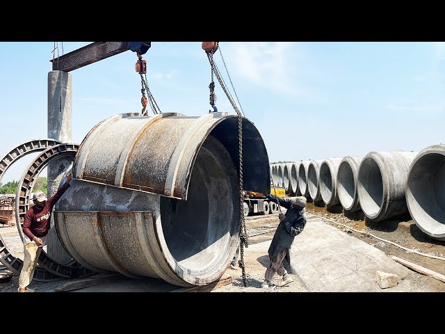 Process of Making Huge 7.5 Feet Concrete Pipes for Sewage inside Factory With Amazing Work