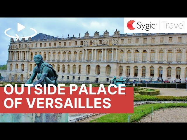 360 video: Outside Palace of Versailles, France