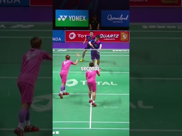 17-shots badminton rally within 6 seconds #shorts #badminton