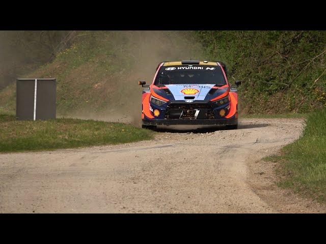 Thierry Neuville testing Hyundai before WRC Croatia 2023