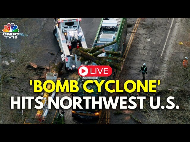 Bomb Cyclone LIVE: Intense Storm Knocks Out Power To Over 600,00 People In The US | N18G