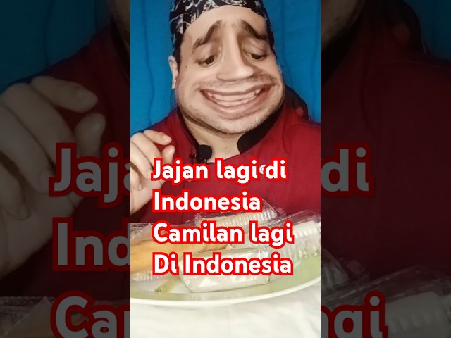 Guys jajan lagi di Indonesia. Pakistani Chef kuliner di Indonesia coba camilan di Indonesia. #jajan