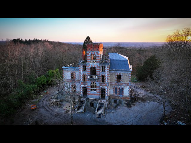 Rebuilding a RUIN and its ROOF in 300 days.